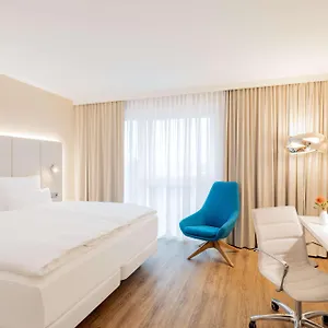 4* מלון Nh