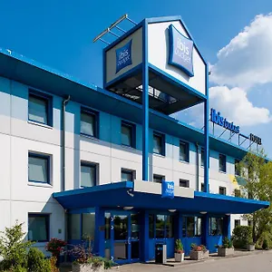 Ibis Budget Berlin Airport מלון