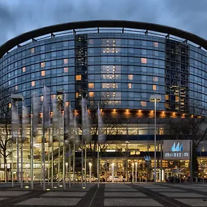 4* מלון Maritim Frankfurt