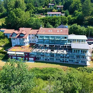 https://hotel-spechtshaardt.com-bavaria.com